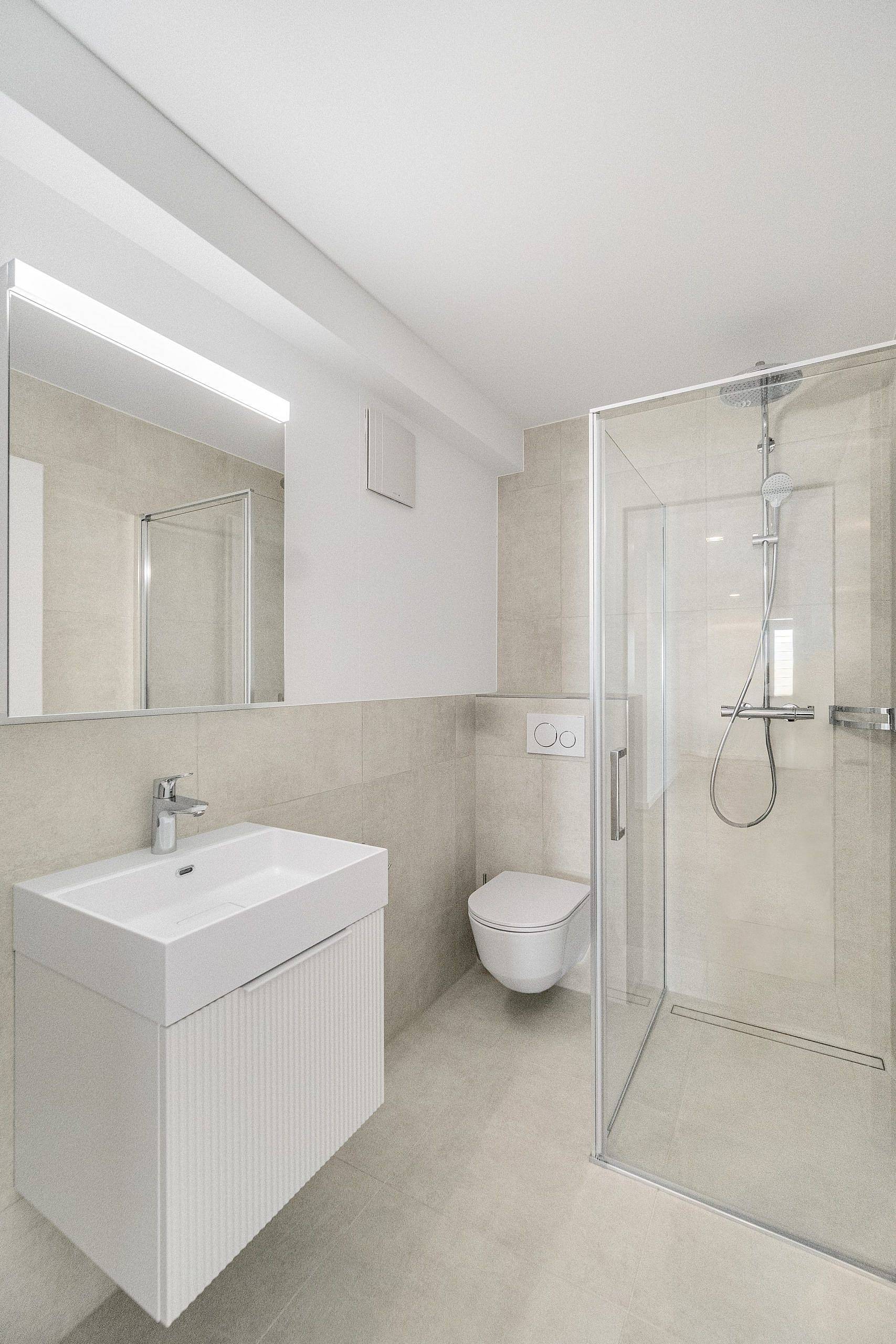 Komplett renovierte Wohnung - Modern und Zentral