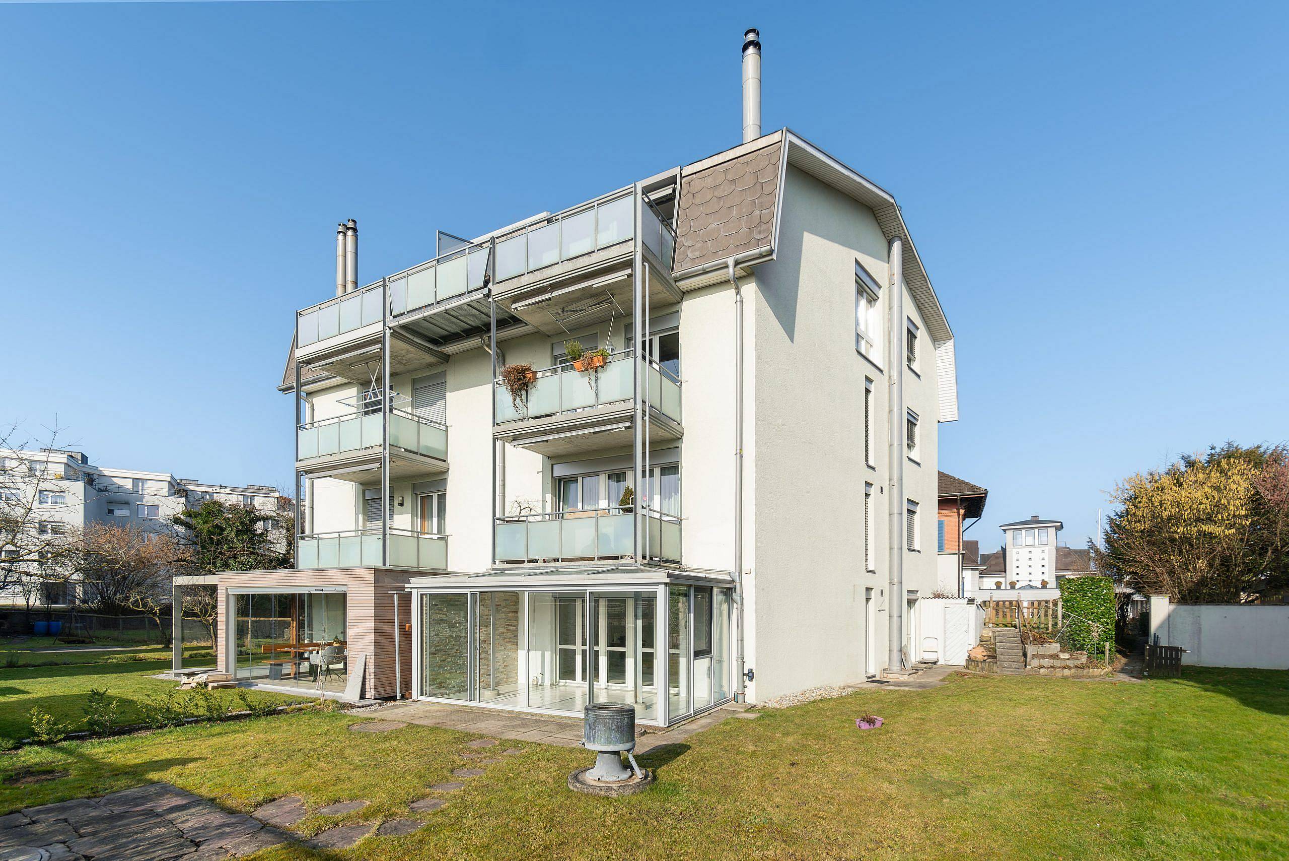 Attraktive Gartenwohnung mit Wintergarten am Bodensee
