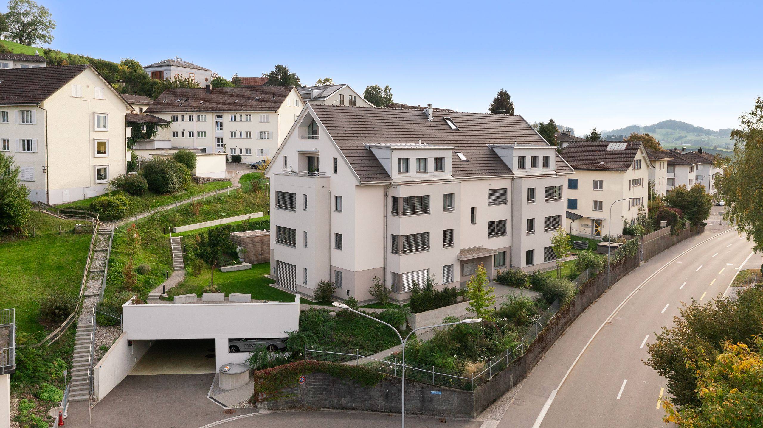 Grosszügige Wohnung im Eigentumsstandard an ruhiger Lage