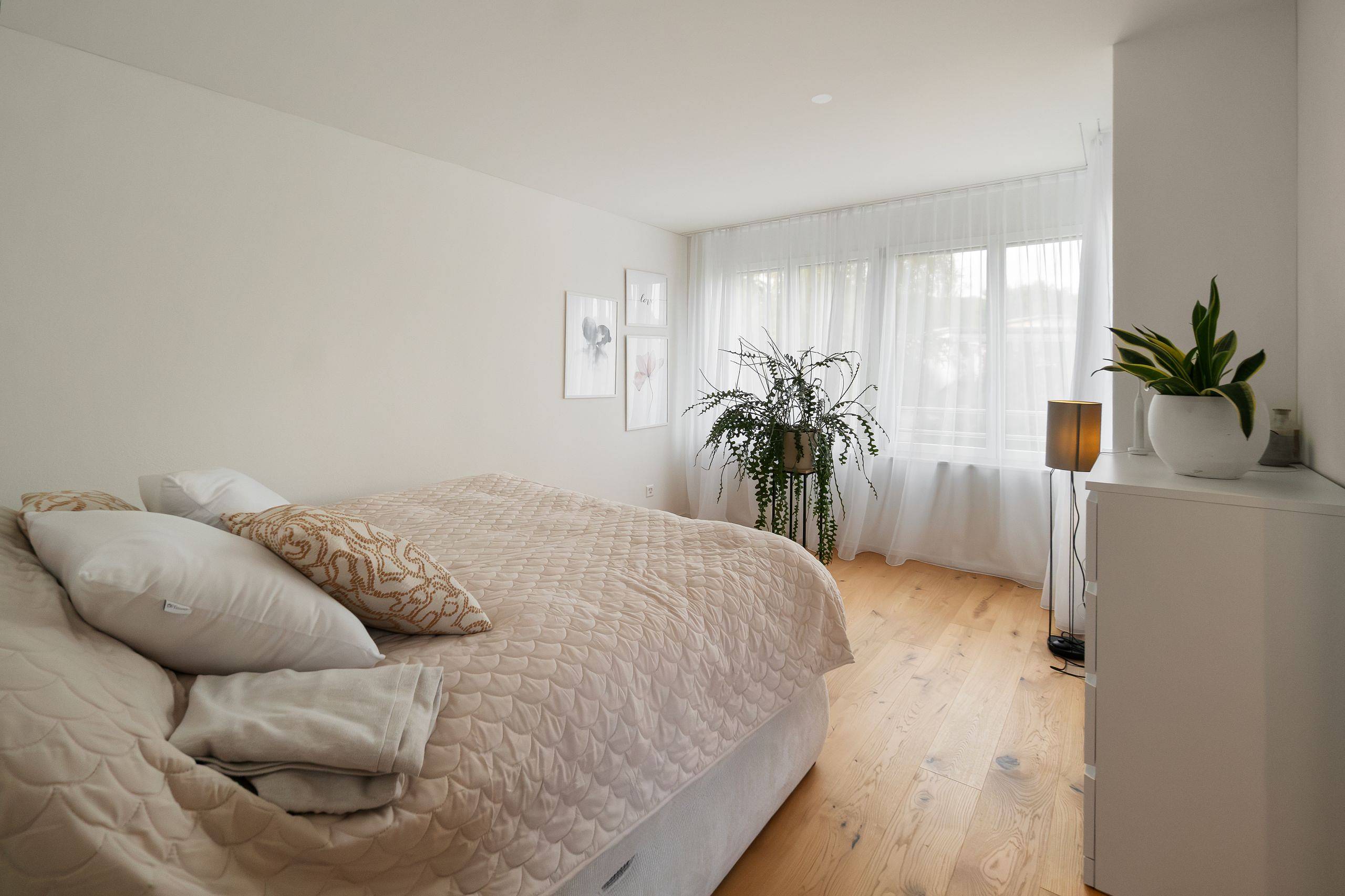 Grosszügige Wohnung im Eigentumsstandard an ruhiger Lage